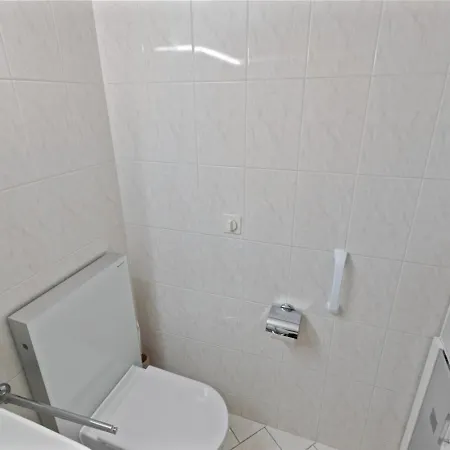 Renove, Grand Balcon, 10min Des Pistes Apartment